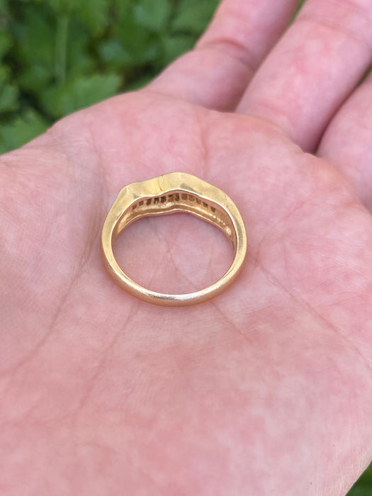 Vintage 18K Gold Baguette Diamond Wave Ring – 0.70 TCW Natural Diamonds – Size 7.75