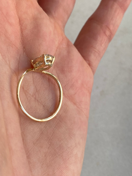 14K Oval Lab Diamond Curved Ring – 1.25 TCW