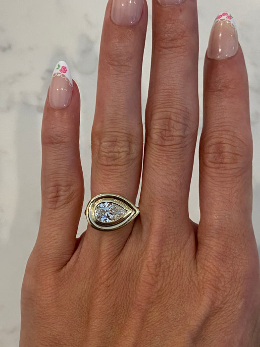 14K Gold 1.50 CT Bezel-Set Pear Lab Diamond Ring