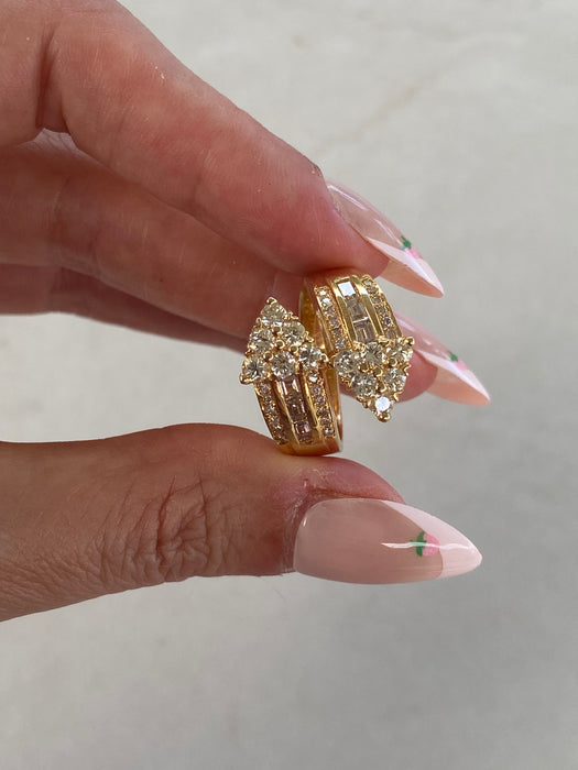 Vintage 18K Gold Diamond Arrow Ring – 1.66 TCW