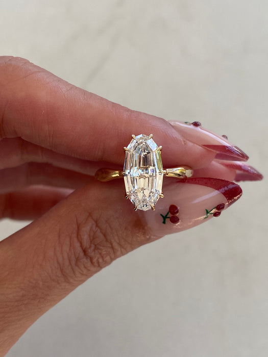 14K Gold 3.50 Carat IGI Certified Lab Diamond Moval Solitaire Ring