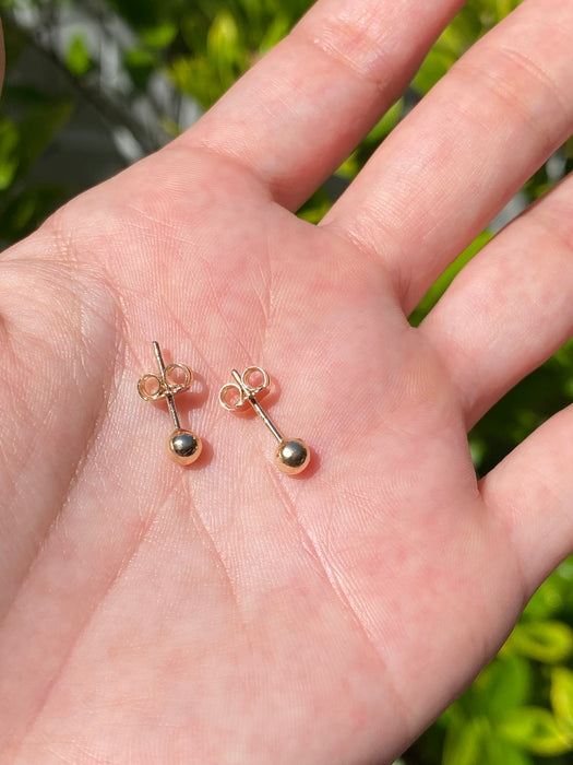 14k bead stud earrings