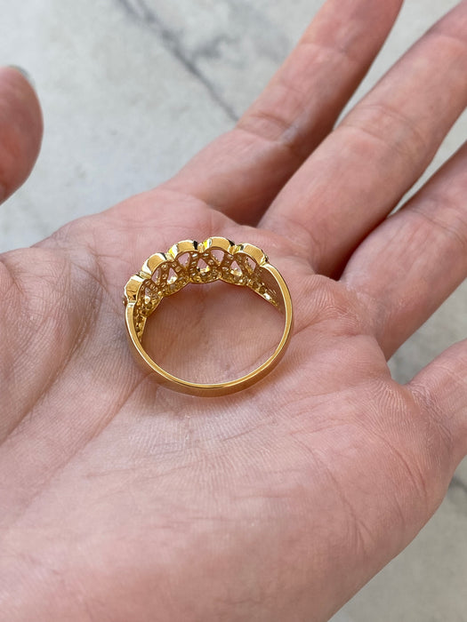 Vintage 18K Natural Diamond Squiggle Ring