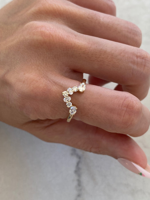 14K Oval & Round Lab Diamond Chevron Ring