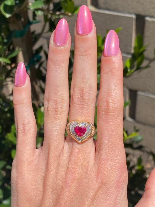 Vintage 18K Ruby Heart Diamond Ballerina Ring