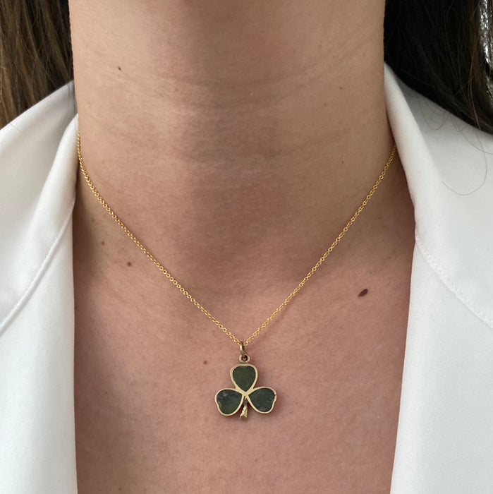 9k connemara clover charm