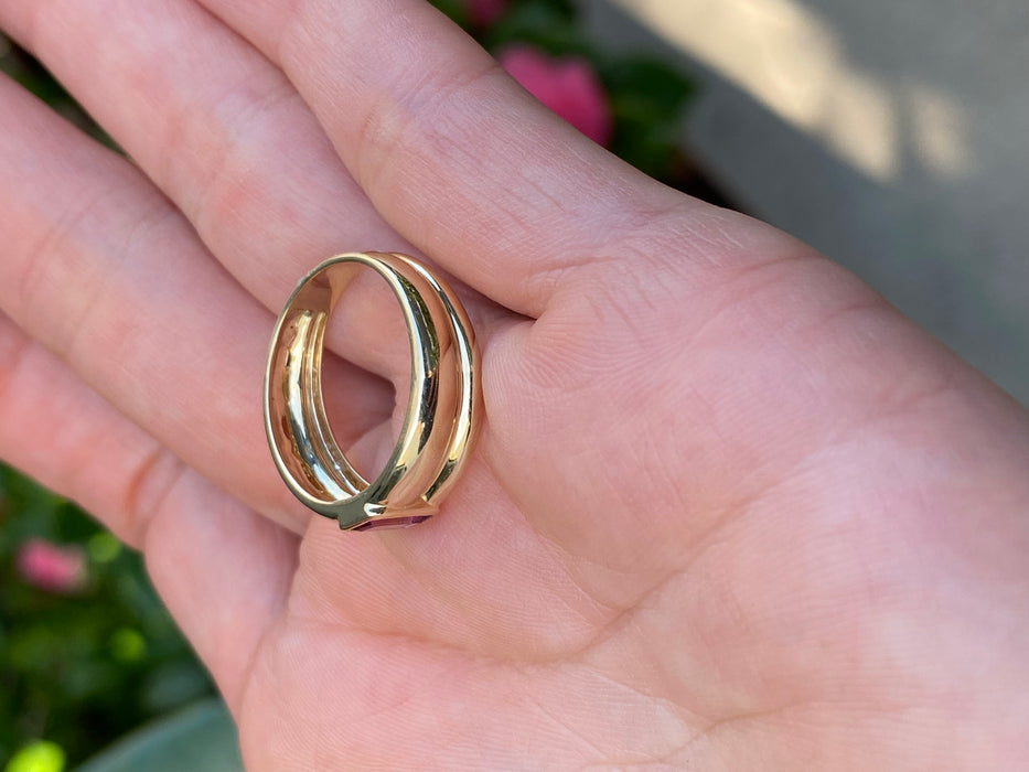 14k pink tourmaline bezel set ring size 6.5