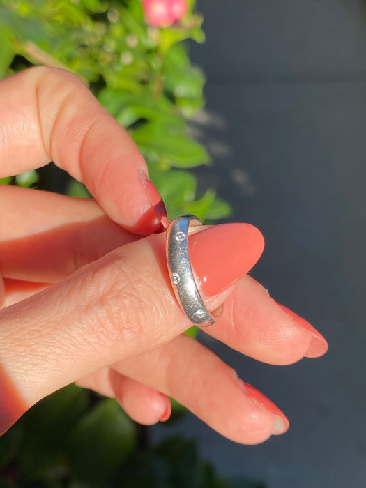 14k white gold diamond etoile eternity ring size 6.75