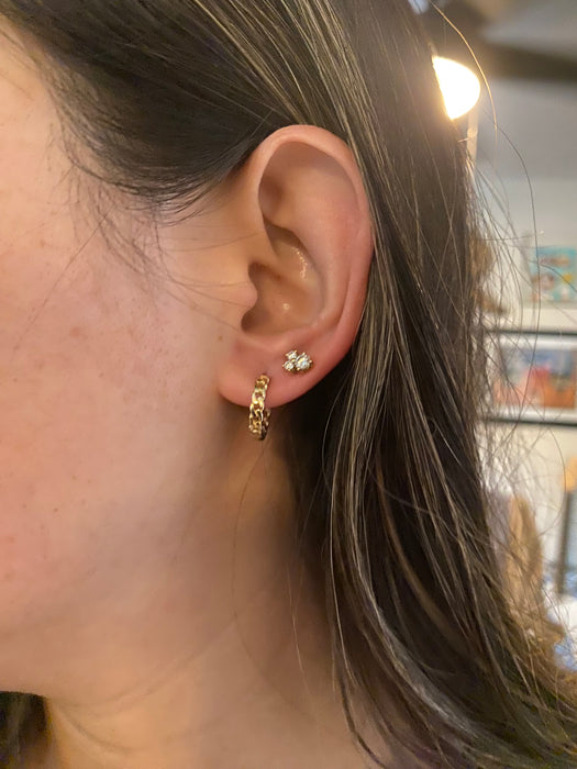 14k curb huggie earrings