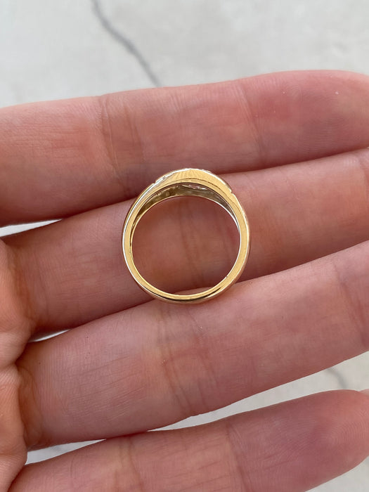 14K Gold Natural Oval Diamond Star Pinky Ring