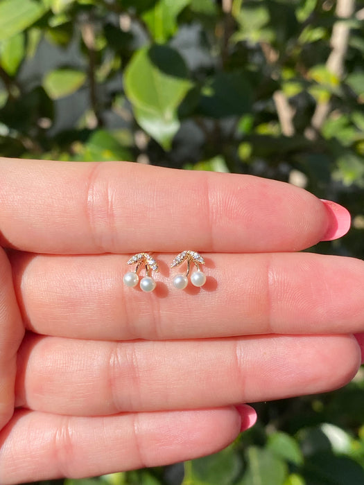 14k diamond pearl cherry stud earrings