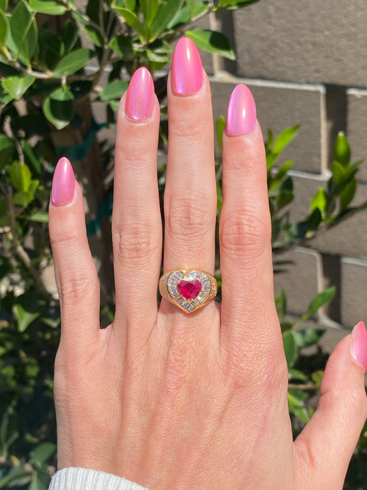 Vintage 18K Ruby Heart Diamond Ballerina Ring