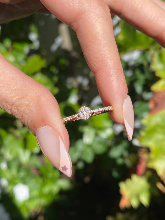 14K Rose Gold Diamond Circle Ring
