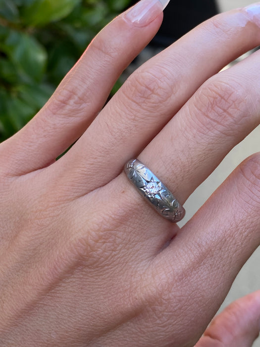 Platinum 900 diamond ring size 8