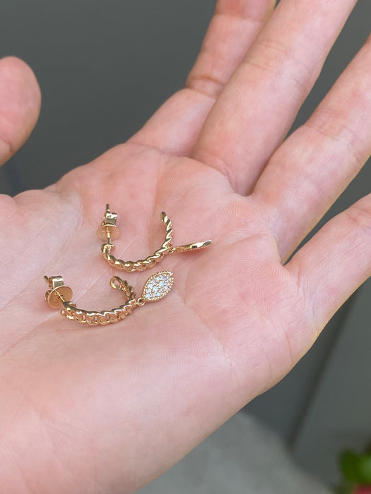 14k curb j diamond huggie hoop earrings