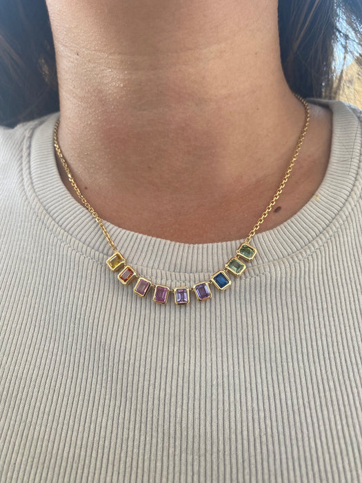 14K 4.6 Carat Rainbow Sapphire Necklace