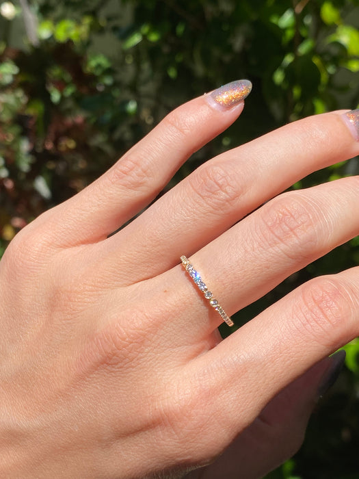 14k bezel diamond ring size 7