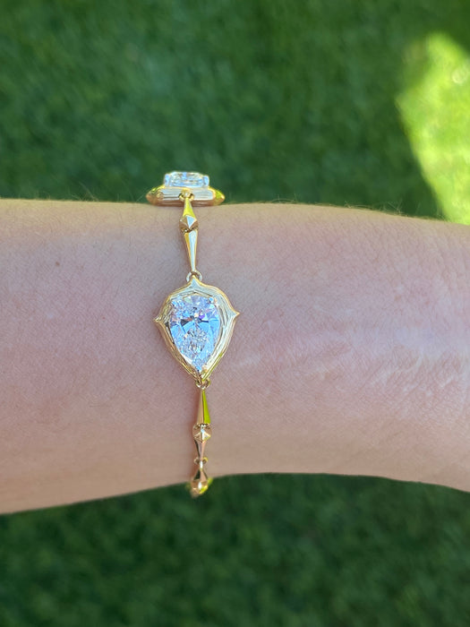 14K Gold Lab Diamond Bamboo Link Bracelet – 3.2 TCW Pear, Cushion & Trillion Diamonds – Adjustable 6–7”