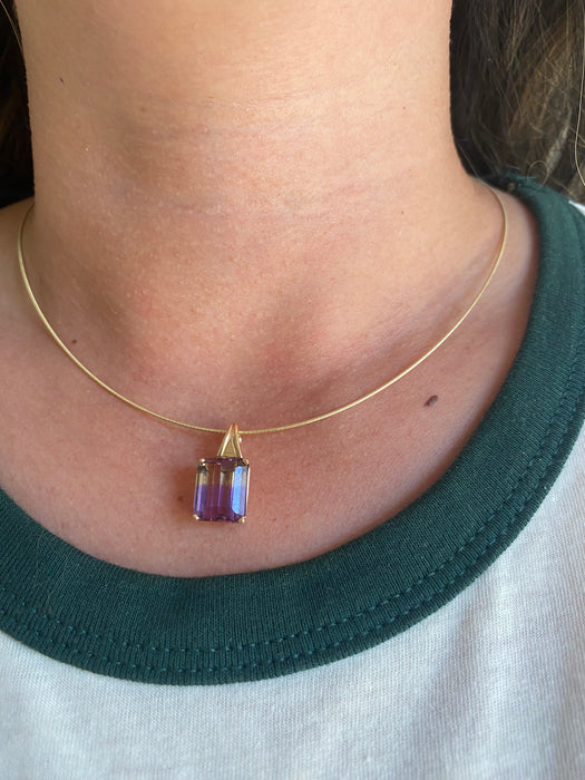 14K Gold Collar Necklace 16”