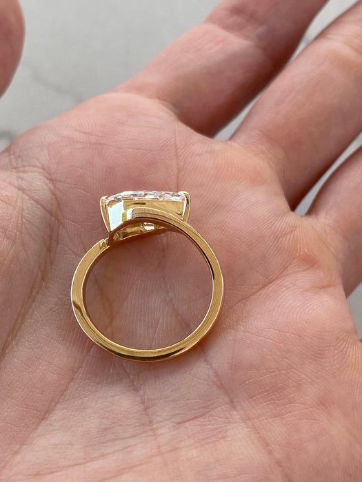 14K 2.09 Carat East-West Step-Cut Lab Pear Diamond Ring