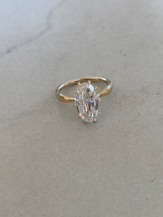14K Gold 3.50 Carat IGI Certified Lab Diamond Moval Solitaire Ring