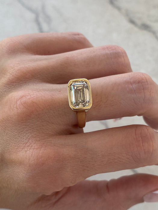 14K Gold 3.02 Carat Emerald-Cut Lab Diamond Bezel Ring - IGI