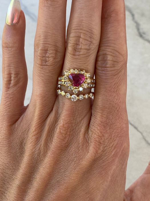 Vintage 18K Gold Natural Diamond Chevron Ring – 0.51 TCW