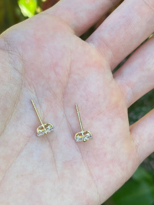 14k 1 carat lab diamond flower stud earrings