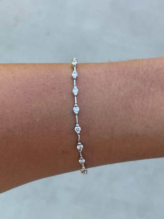 Vintage 18K White Gold Natural Diamond Tennis Bracelet 1.50 TCW