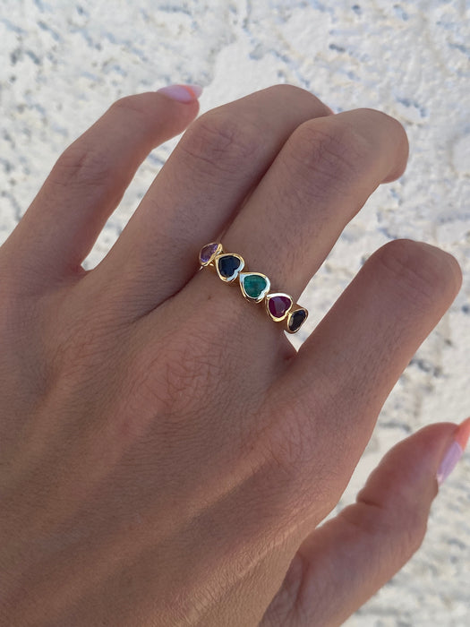 14k bezel set rainbow heart ring size 6.5