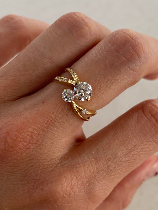Vintage 18K Gold Natural Diamond Bypass Ring