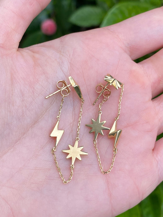 14k lighting and star push back earrings