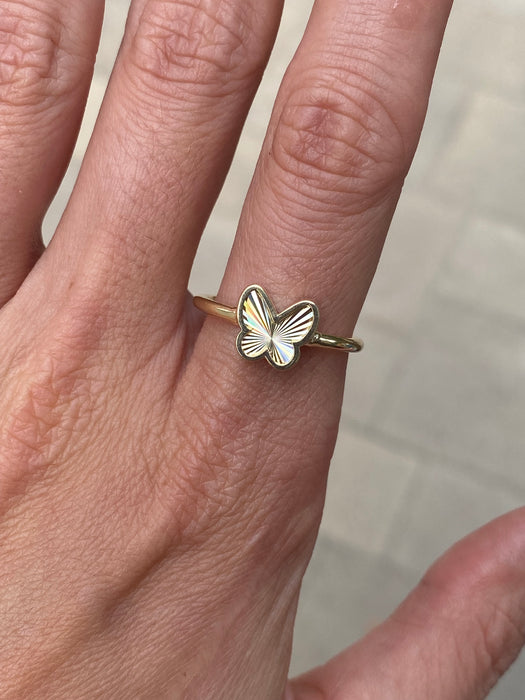 10k Fluted Rainbow Butterfly Ring
