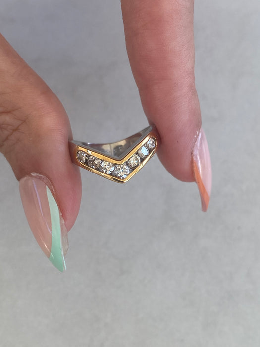Vintage Platinum 900 & 18K Yellow Gold Chevron Diamond Ring