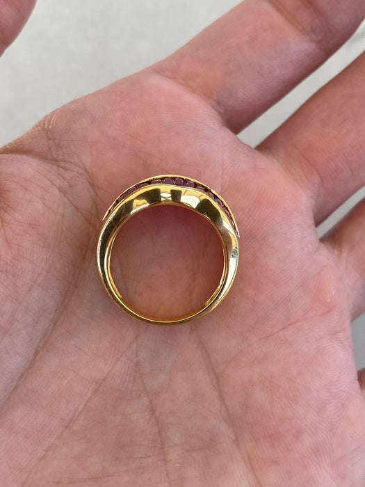 Vintage 18K Yellow Gold Ruby & Diamond Baguette Ring