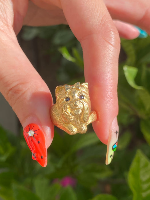 18k yorkie dog ring sapphire eyes