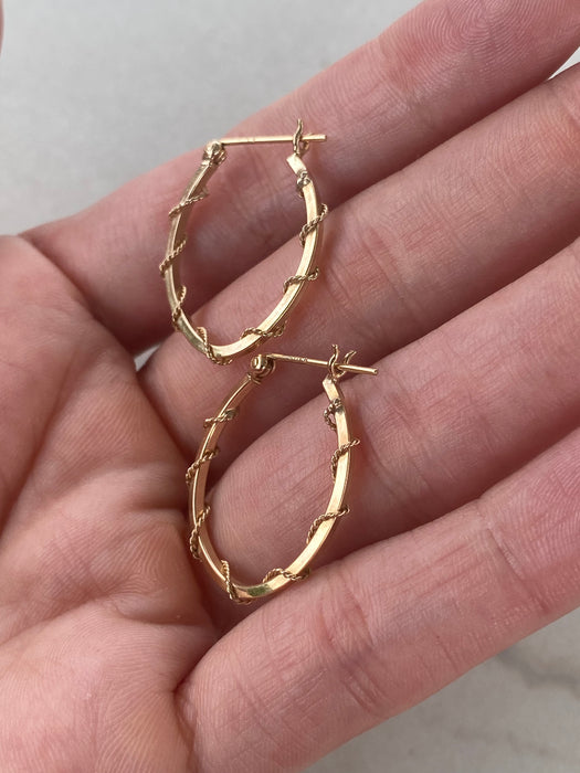 Vintage 14K Gold Oval Hoop Braided Rope Earrings