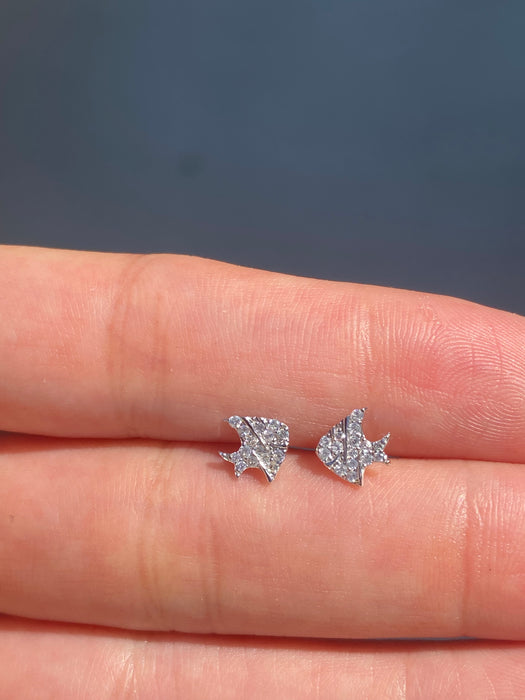 18K White Gold Diamond Fish Stud Earrings