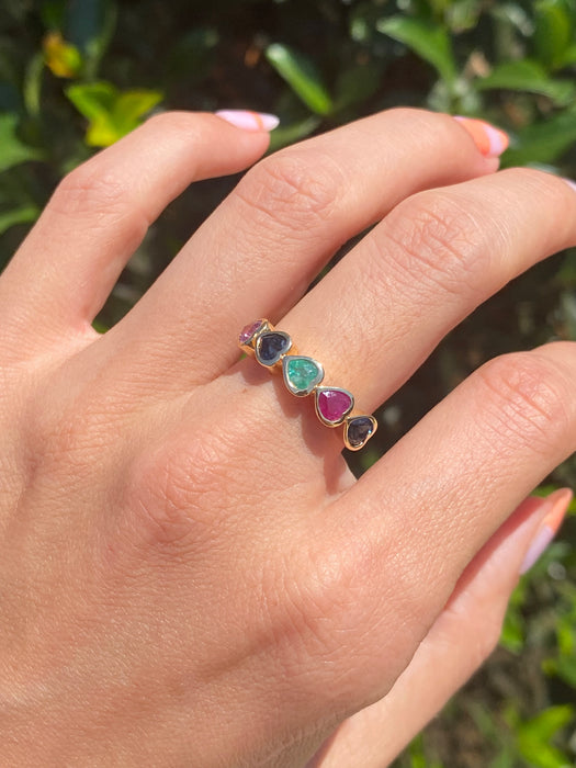 14k bezel set rainbow heart ring size 6.5