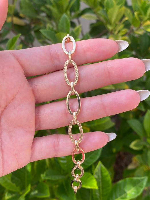 14k oval textured bracelet 7.75”