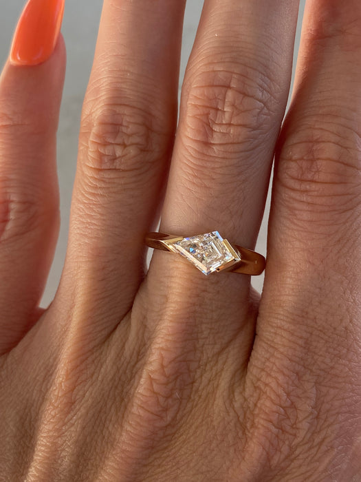 14K Gold IGI Certified 1.59 Carat Kite Cut Lab Diamond Ring
