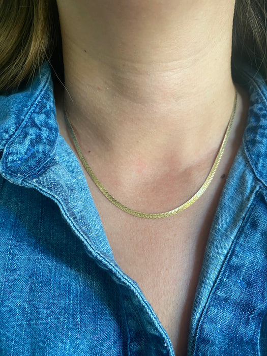 Vintage 14K Gold Herringbone Necklace – 16 Inch, 2.5 mm