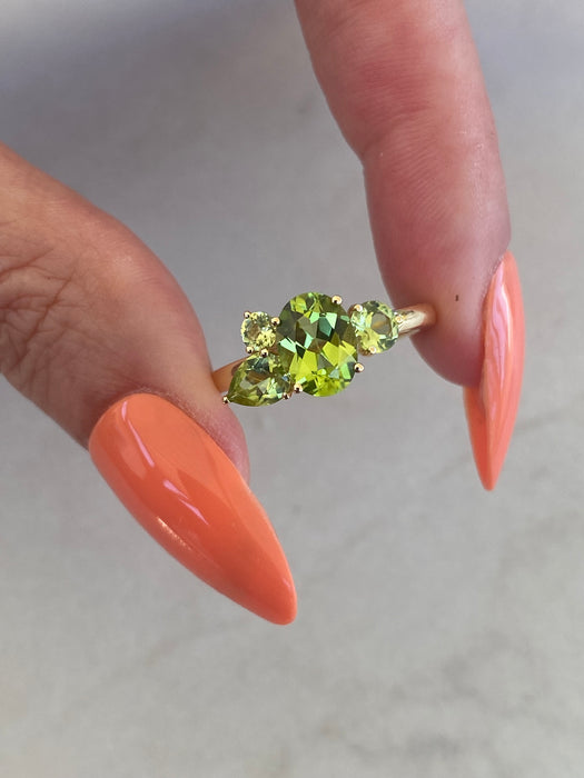 18K Gold Multi-Cut Peridot Ring