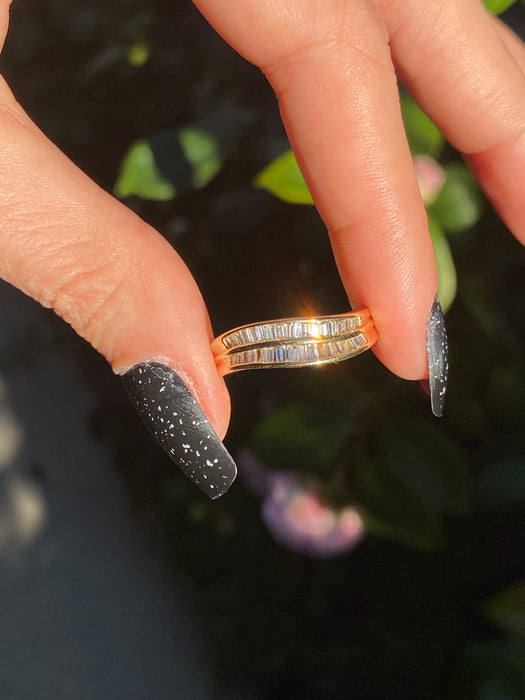 18k wavy diamond baguette ring size 6.75