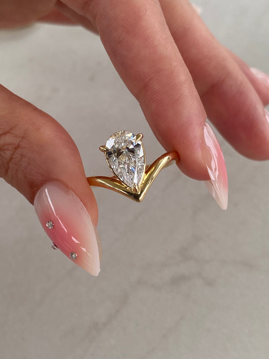 18K Gold 2.01 Carat Pear Lab Diamond Ring