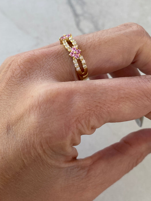 Vintage 18K Gold Pink Sapphire Flower & Diamond Double Row Ring