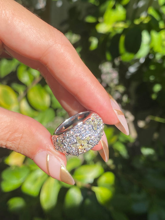 18k white gold diamond bombe star flower ring size 6