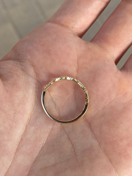 14K Gold Natural Baguette Diamond Zigzag Ring