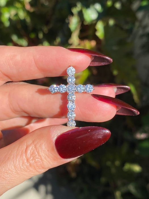 Platinum 900 2.02 tcw diamond cross pendant charm