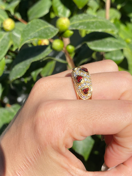 18k chubby donut garnet heart diamond ring size 7